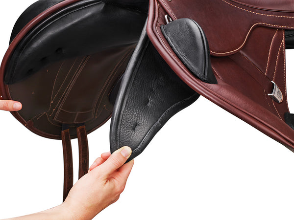 17.5" Bates Advanta Monoflap Eventing Saddles