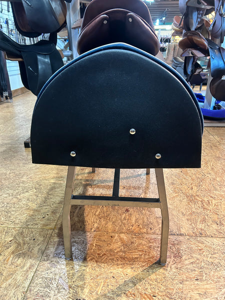 Saddle Stand (FOR PICK UP IN STORE ONLY!)