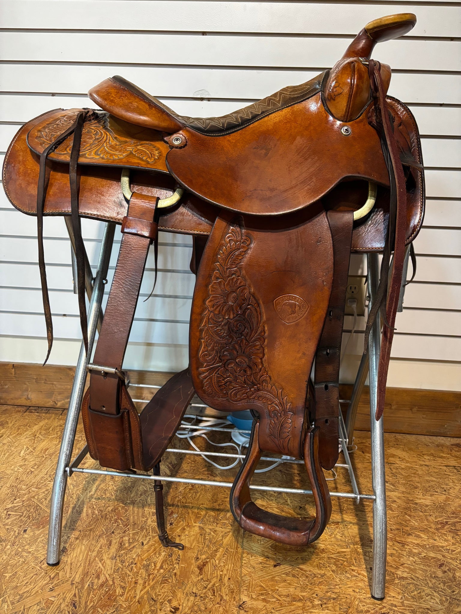 15"/Textan Hereford Western Saddle