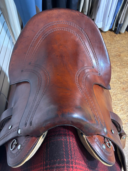 18" Plantation Saddle