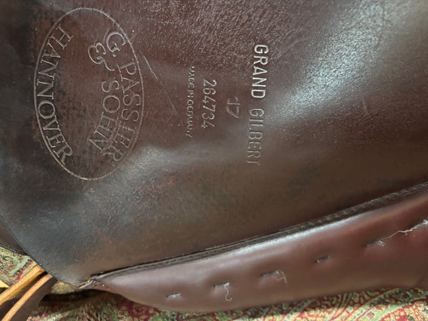 17" Med Passier Grand Gilbert Dressage Saddle