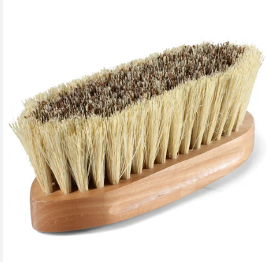 Equi-Essentials Woodback Dandy Brush Tampico